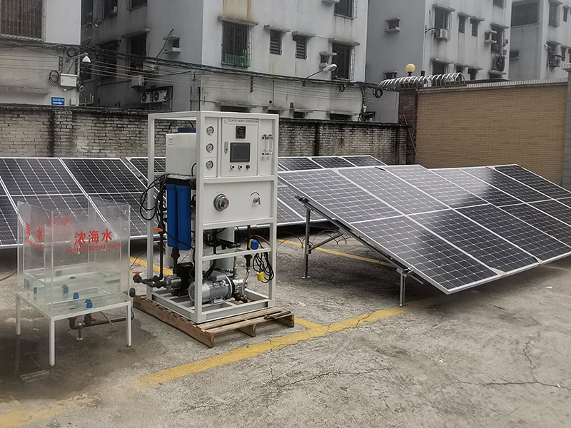solar powered desalination
